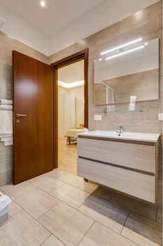 Bq House Milizie Luxury Rooms 3*