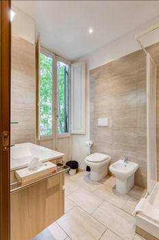 Bq House Milizie Luxury Rooms 3* Rome