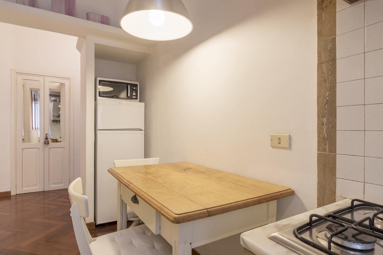 Apartment Trastevere Elegant Rome