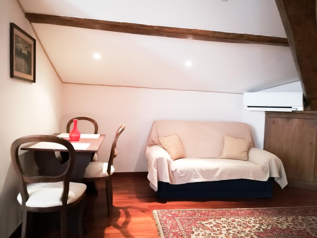 Navona Penthouse Apartment Rome
