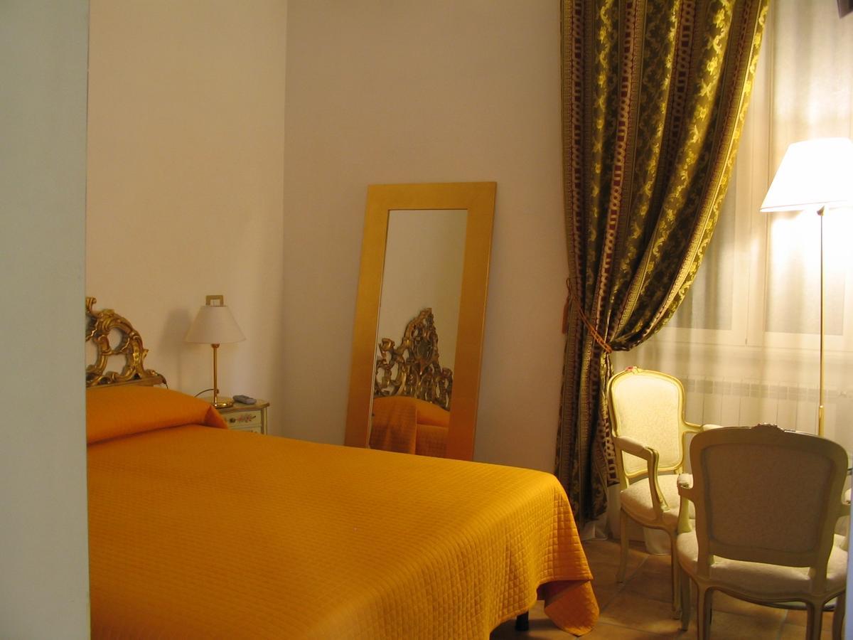 La Rotella Nel Sacco 3*