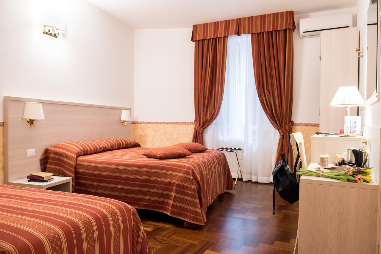 Domus Giulia Bed & Breakfast