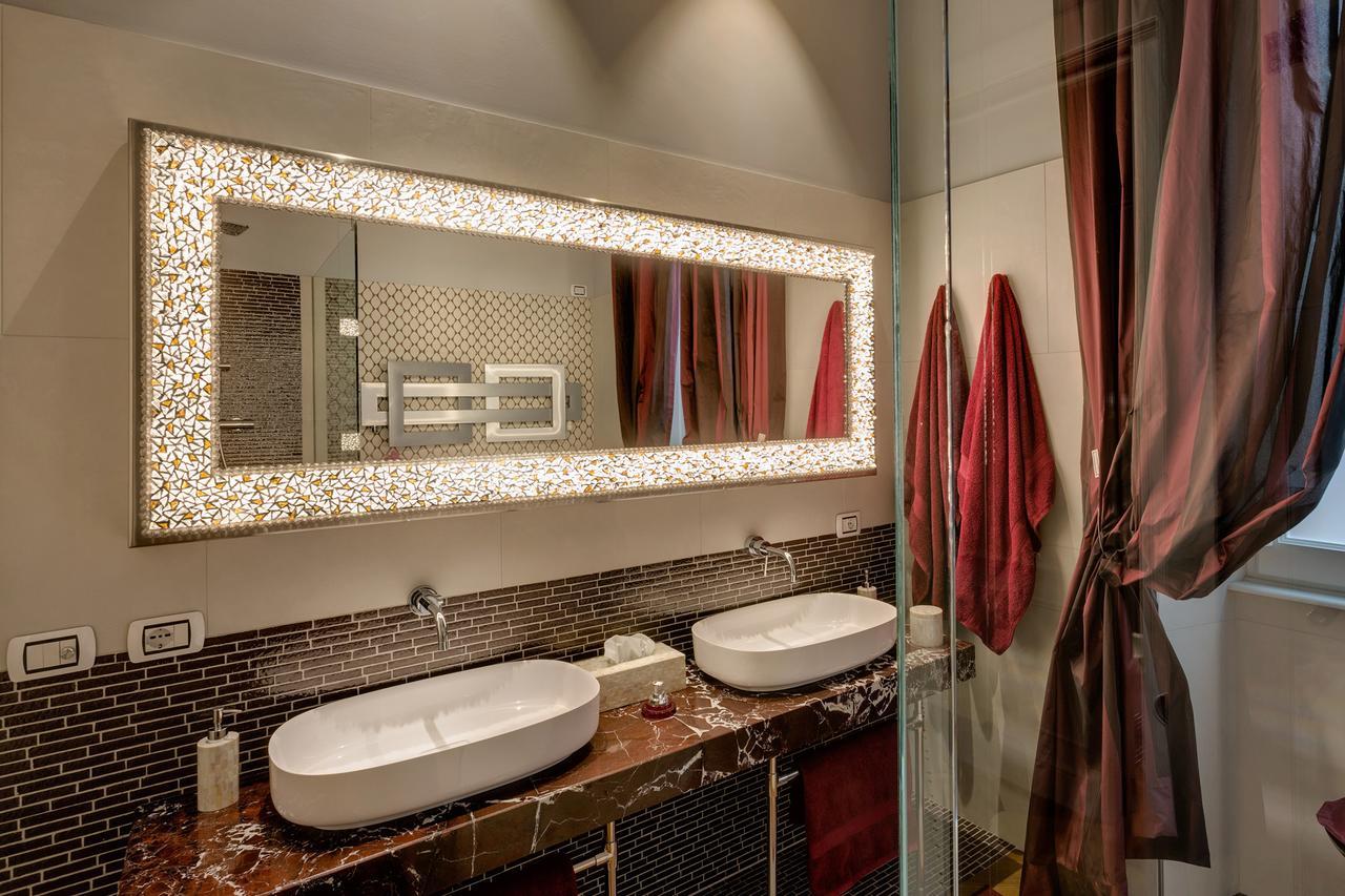 Dona's Luxury House *