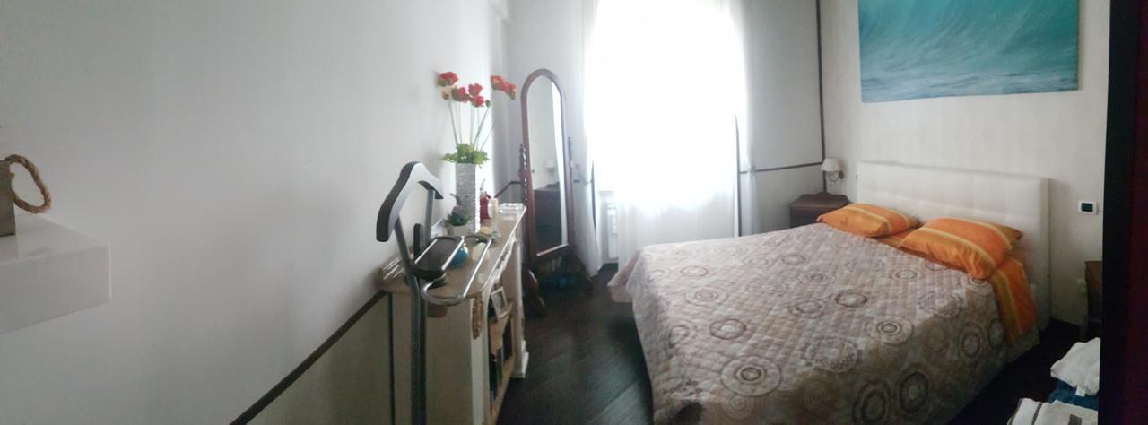 Cavour 1&3 *
