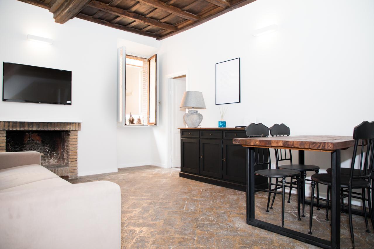 Villa Rionemonti16 Rome