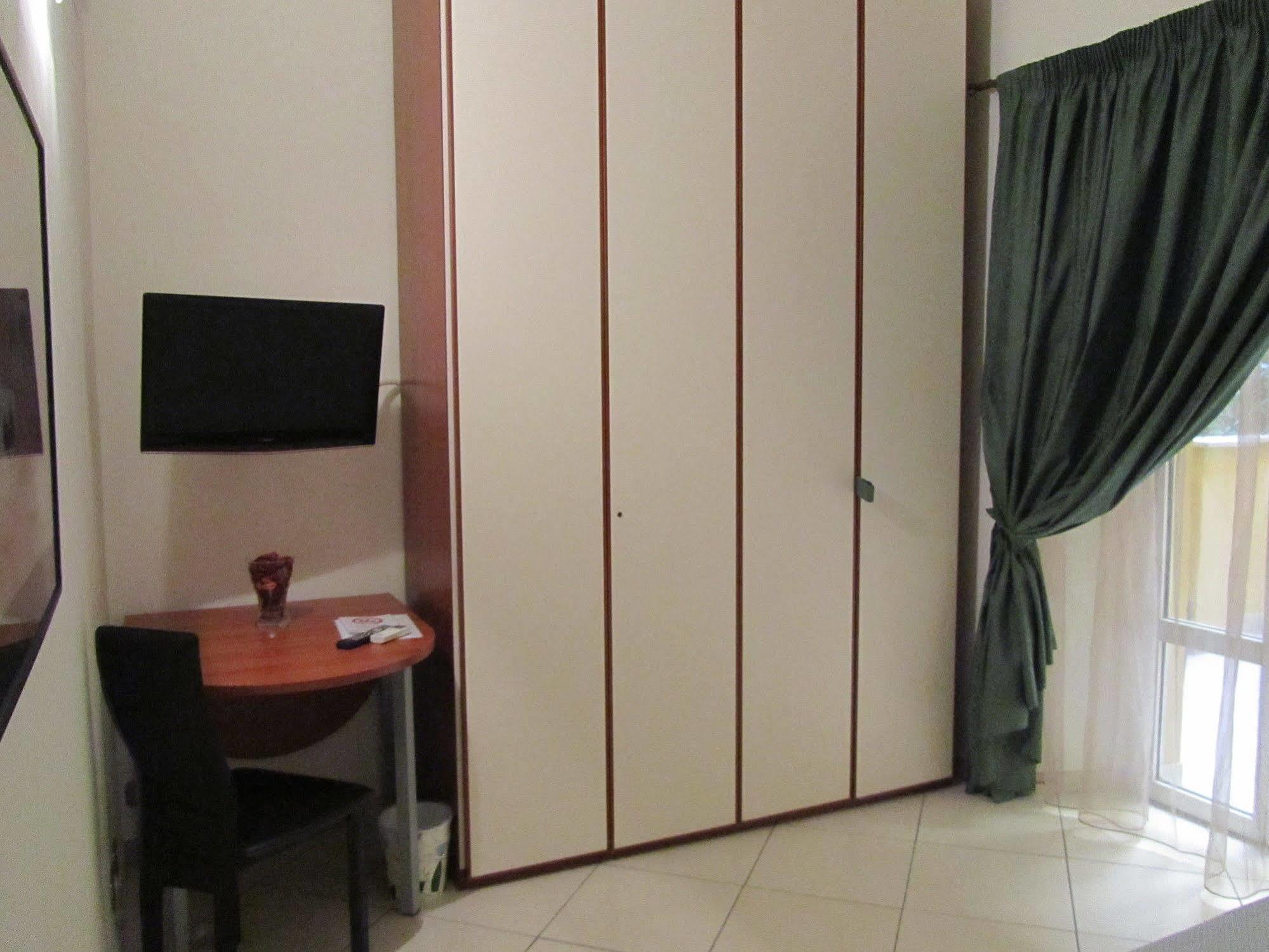 Ottaviano Augusto Bed & Breakfast Rome