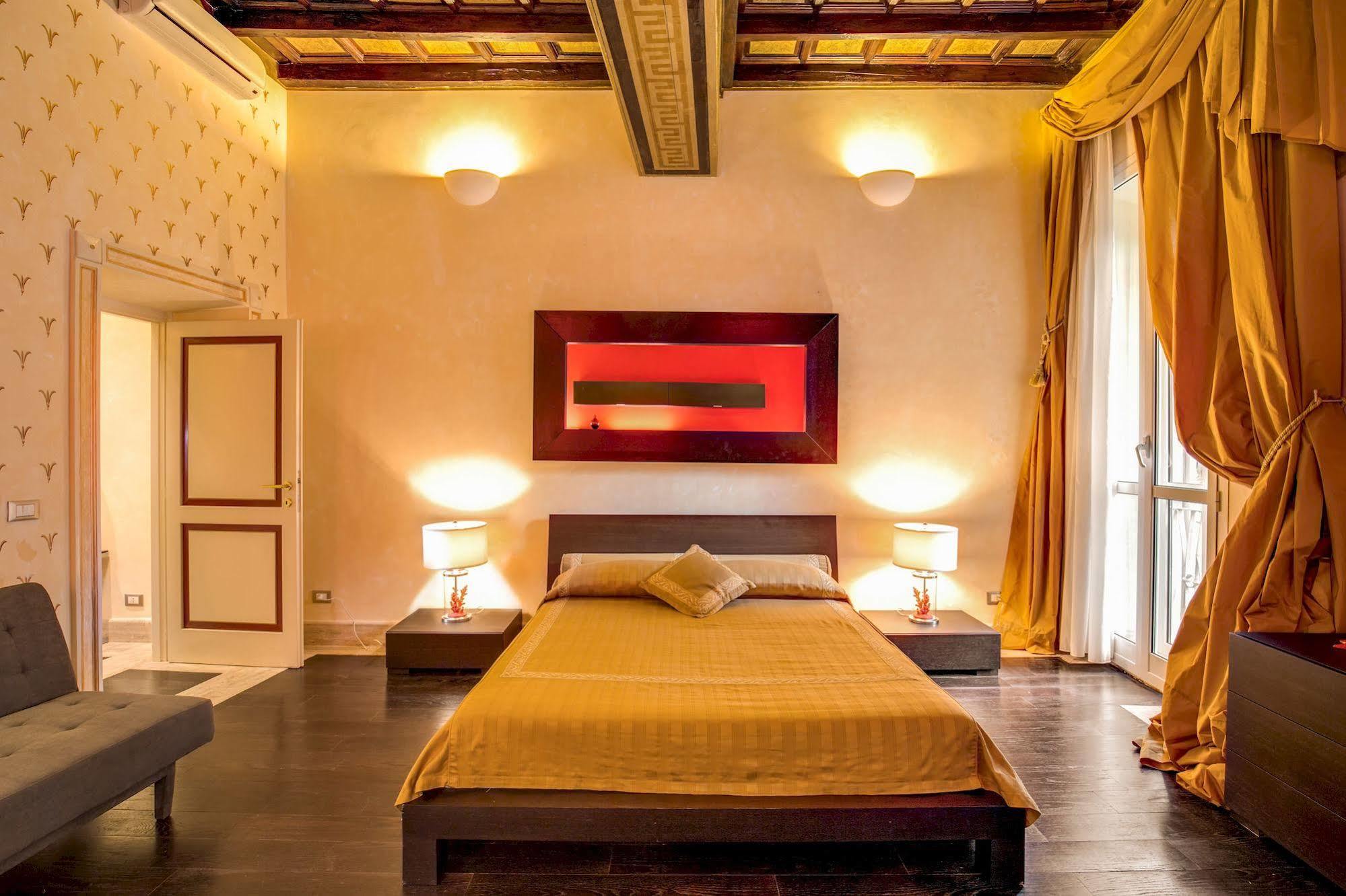 In Corso 2* Rome