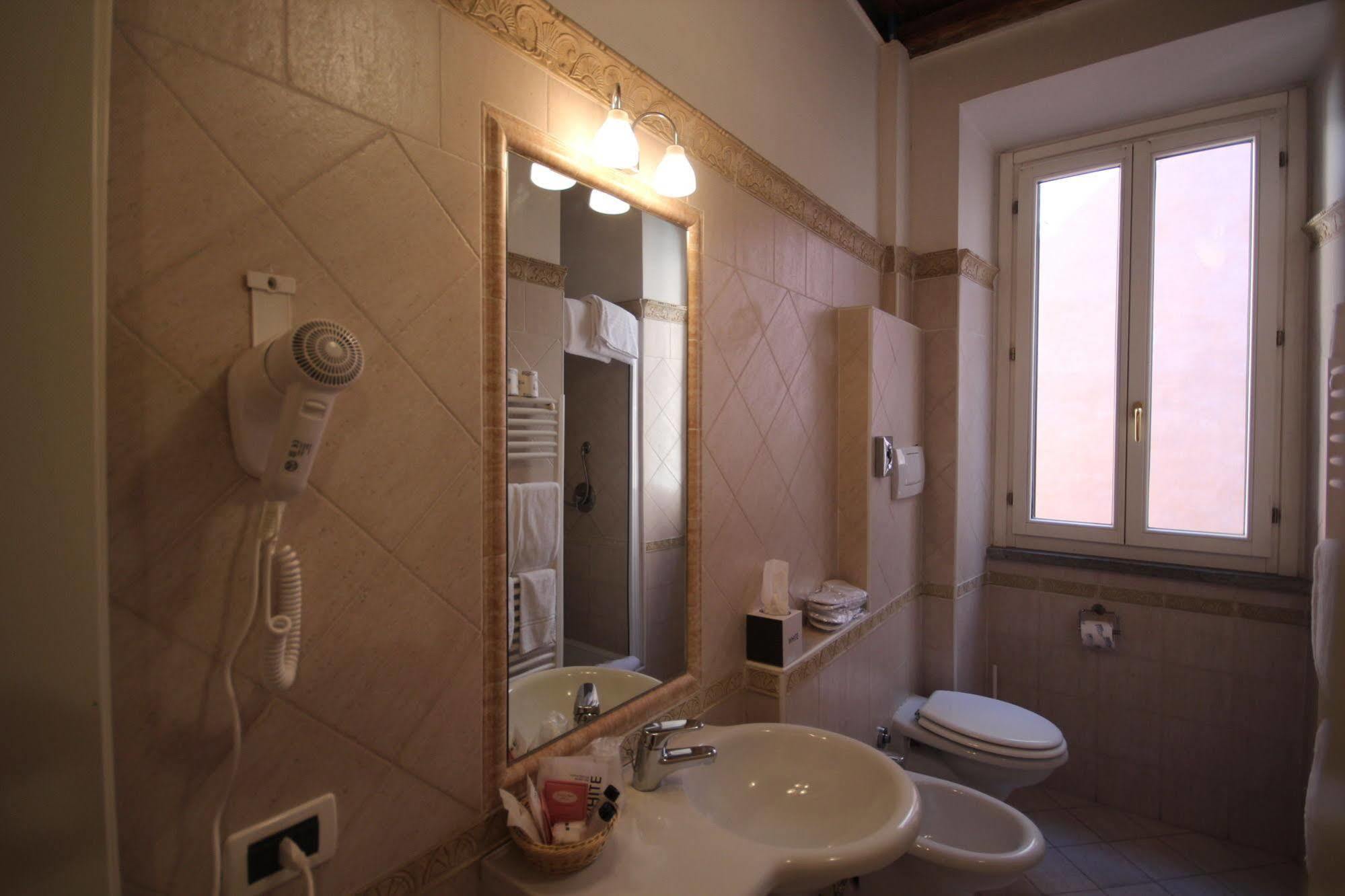 Coronari Palace 3* Rome