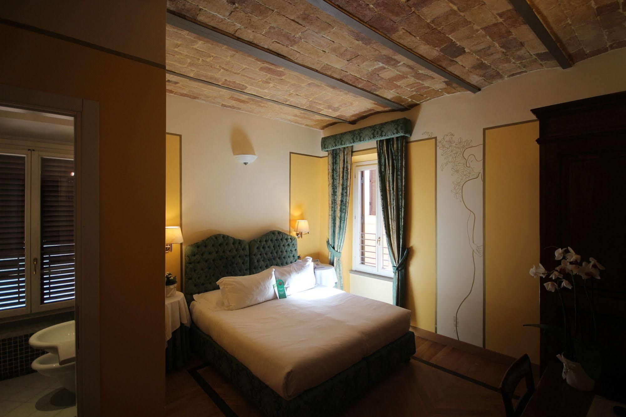 Coronari Palace 3* Rome