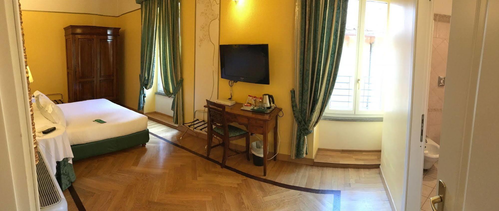 Hotel Coronari Palace 3*