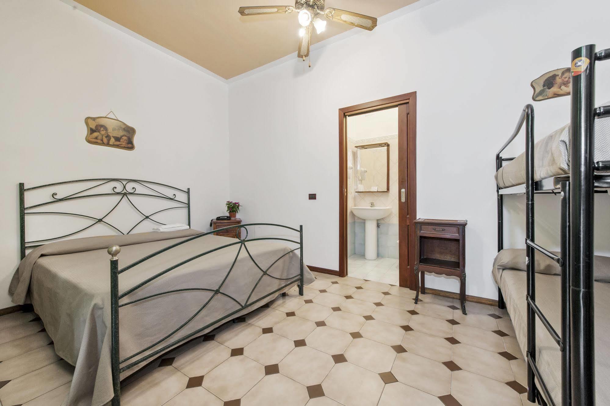Il Castelletto 2* Rome