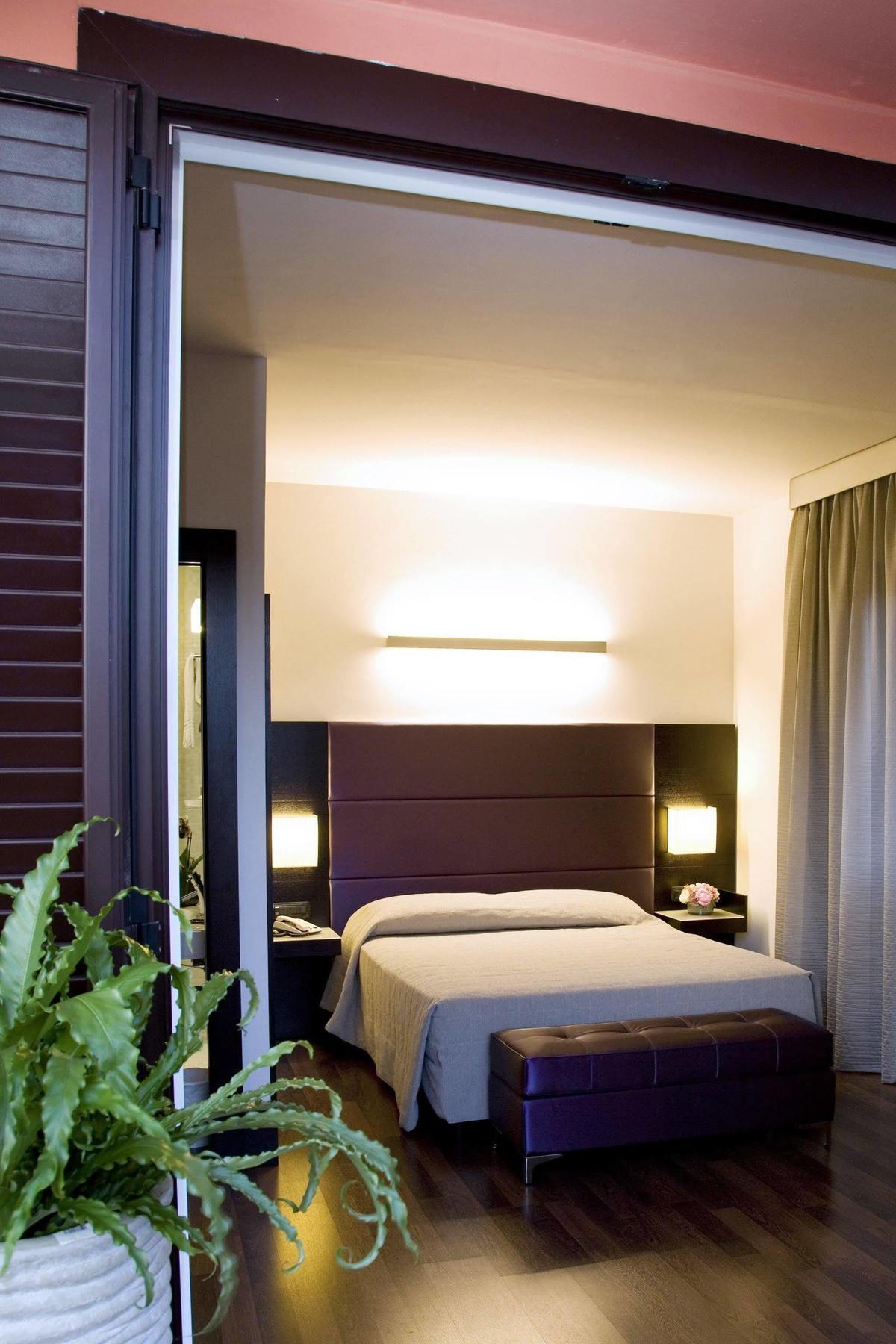 Numa Barberini Aparthotel Rome