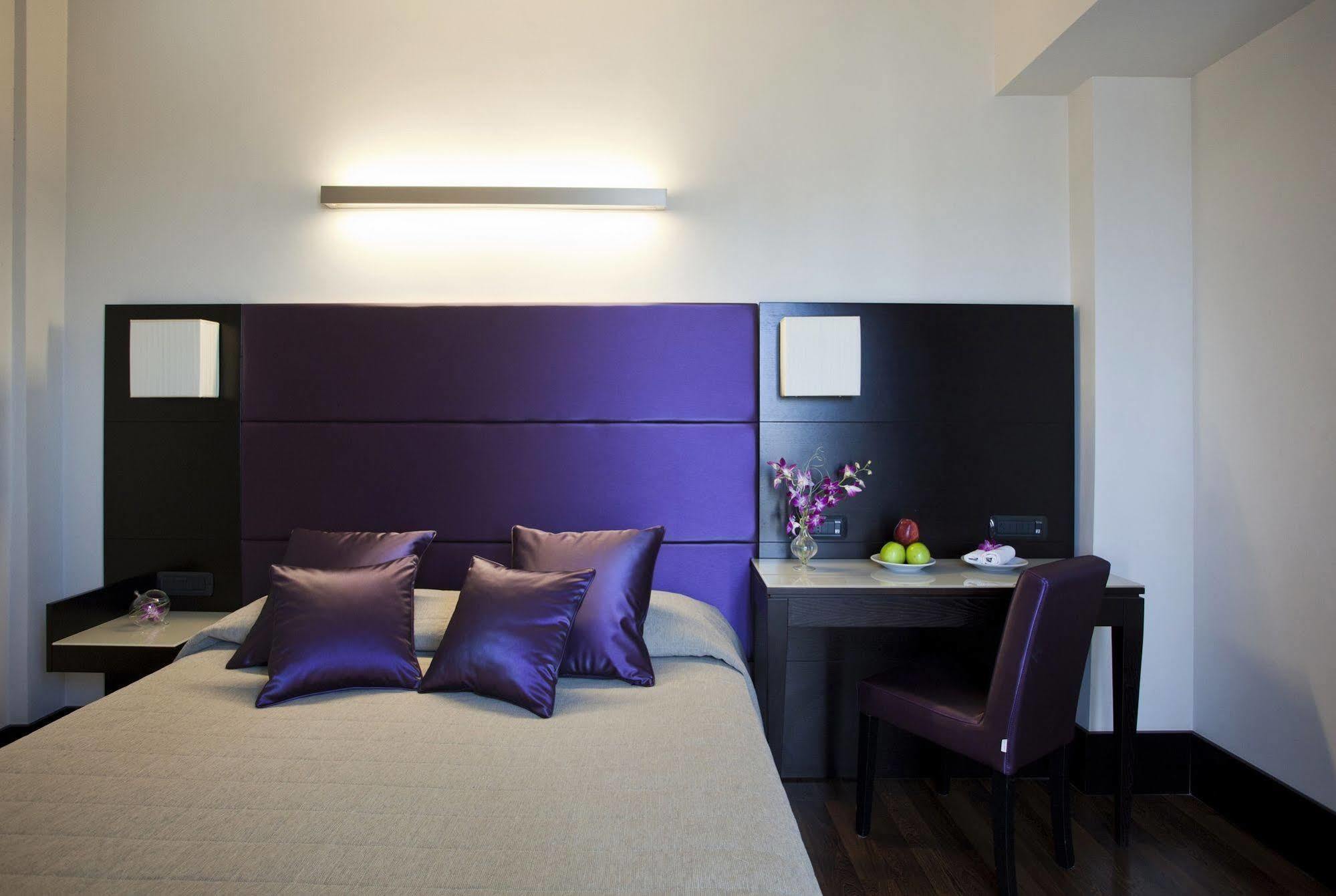 Aparthotel Numa Barberini Rome