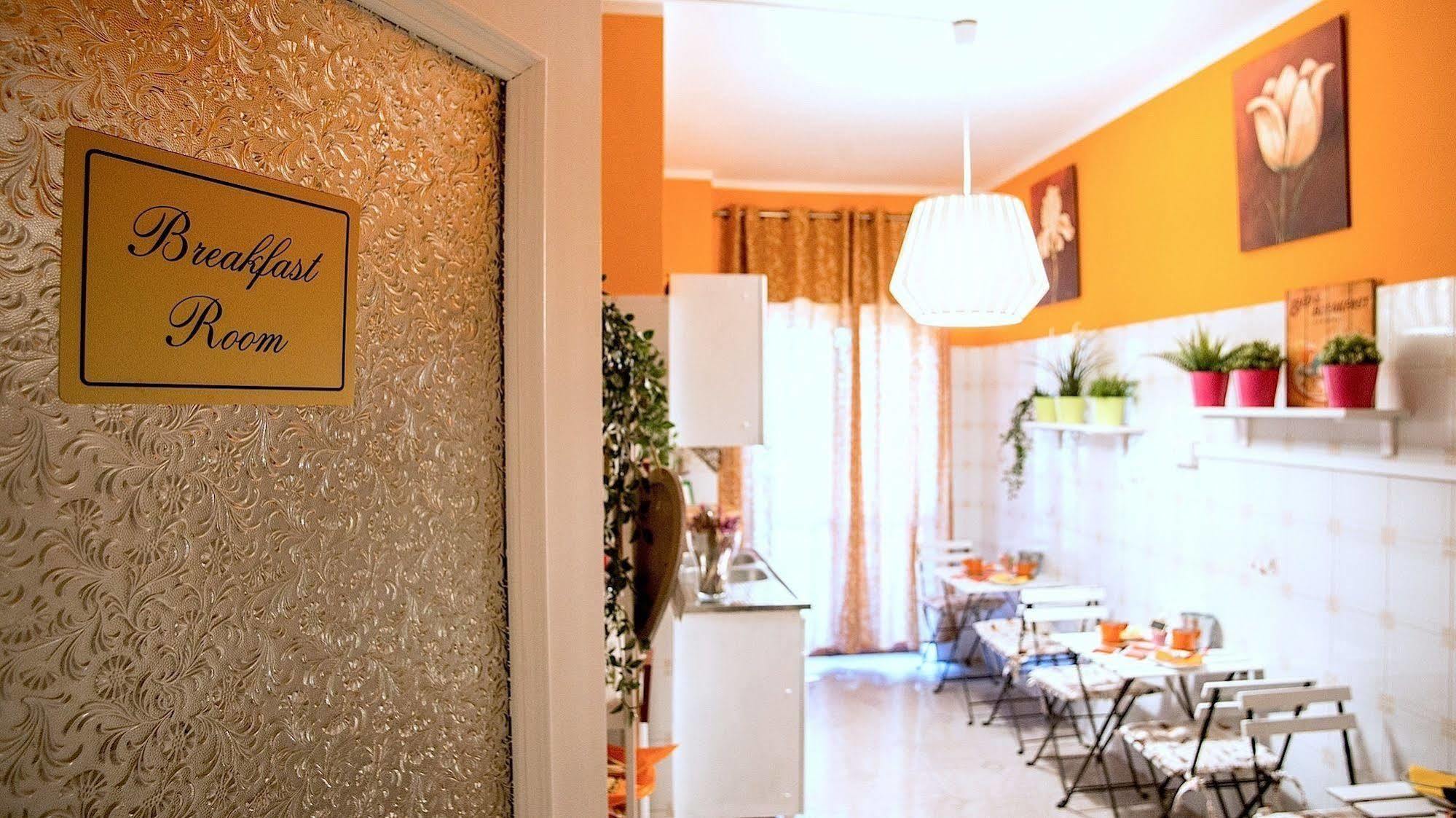 Domus Dei Consoli Couette-café