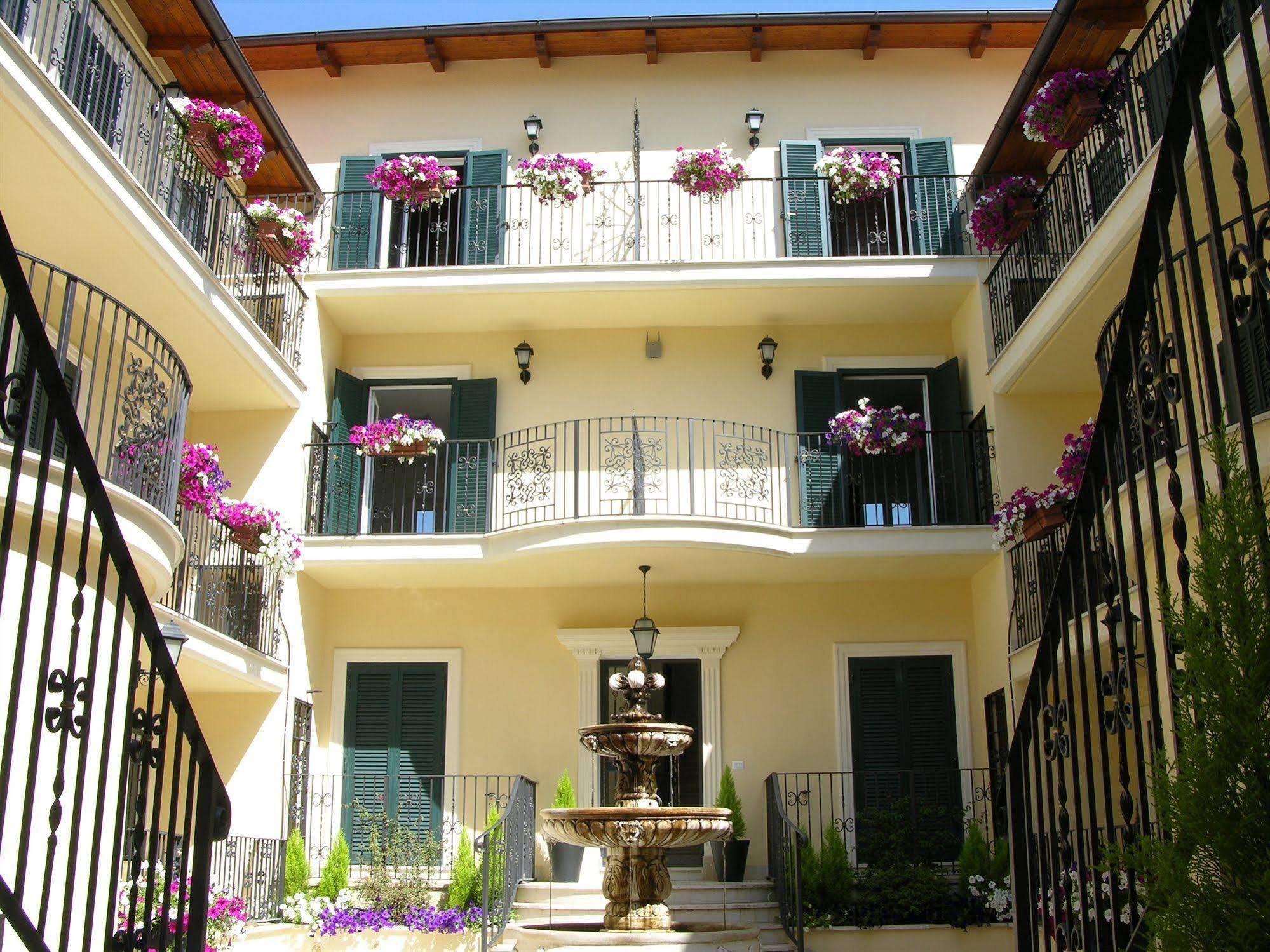 Aurelia Vatican 3* Rome