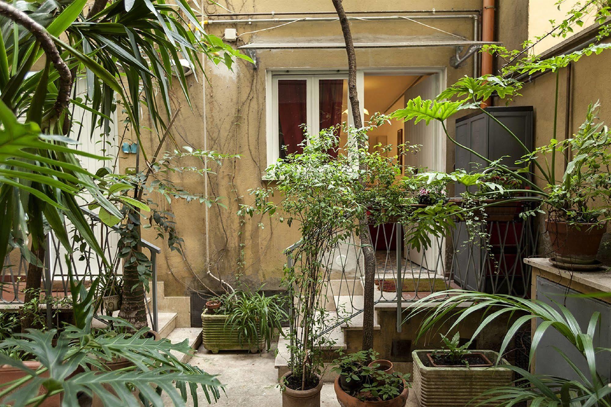 The Place In 2* Roma