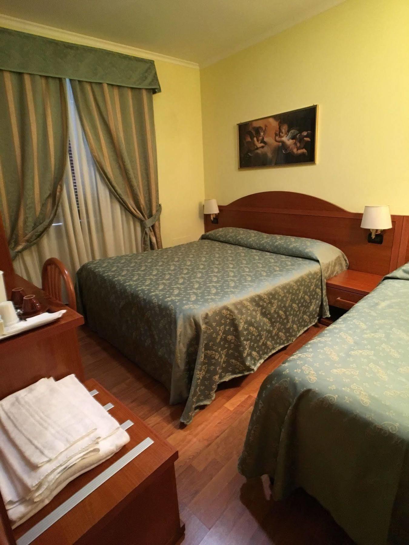 Saint Peter Guest house Rome