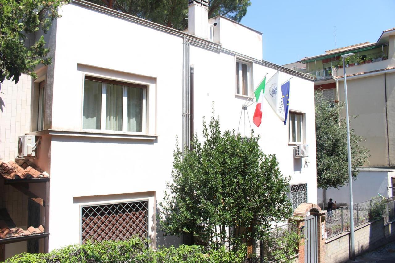 Guest house Ianus 3*