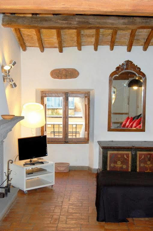 Relais Fori Imperiali Gasthuis 2*