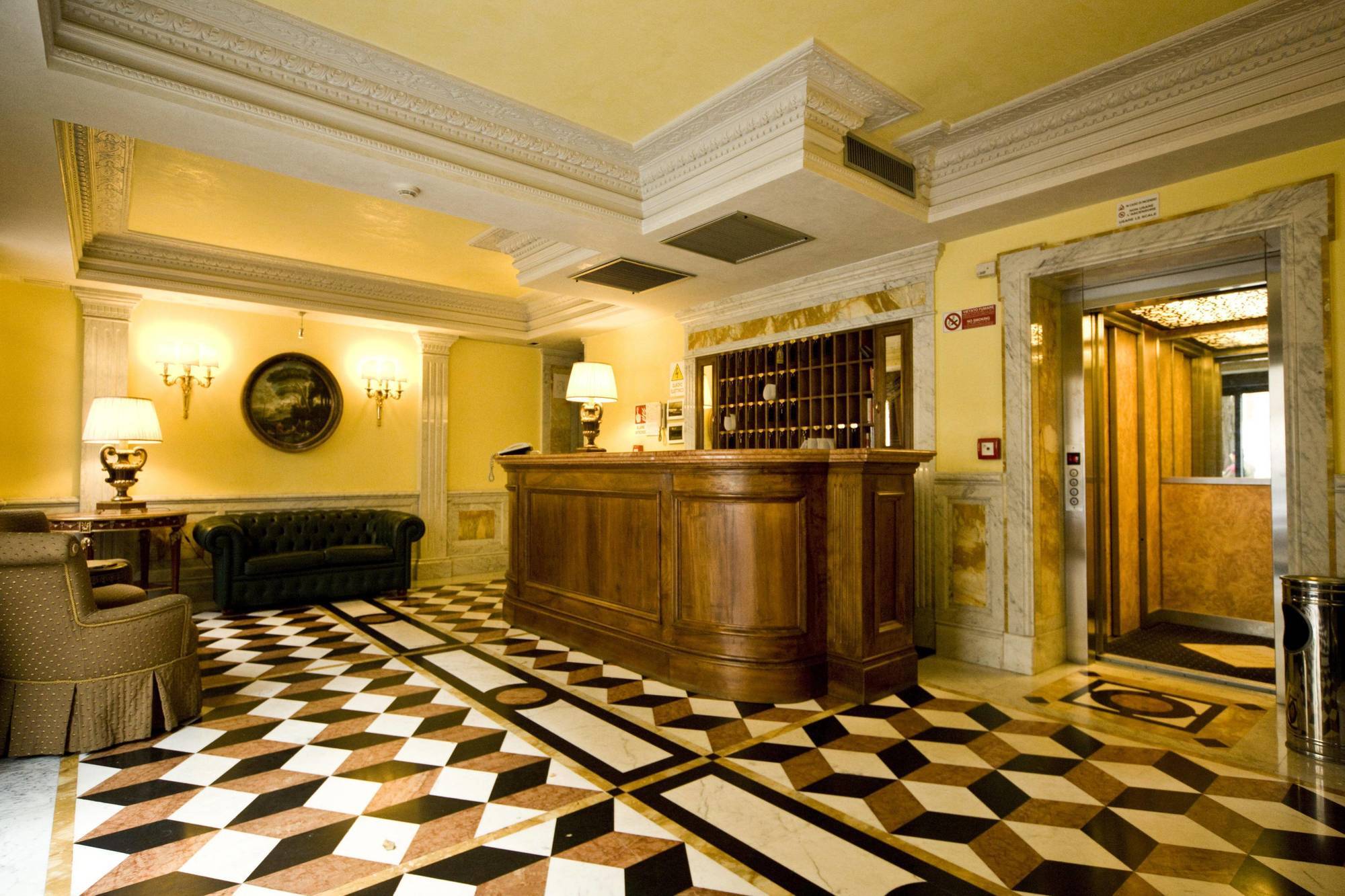 Hotel Donatello 3*