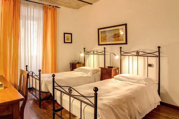 Nova Domizia Guest house 2*