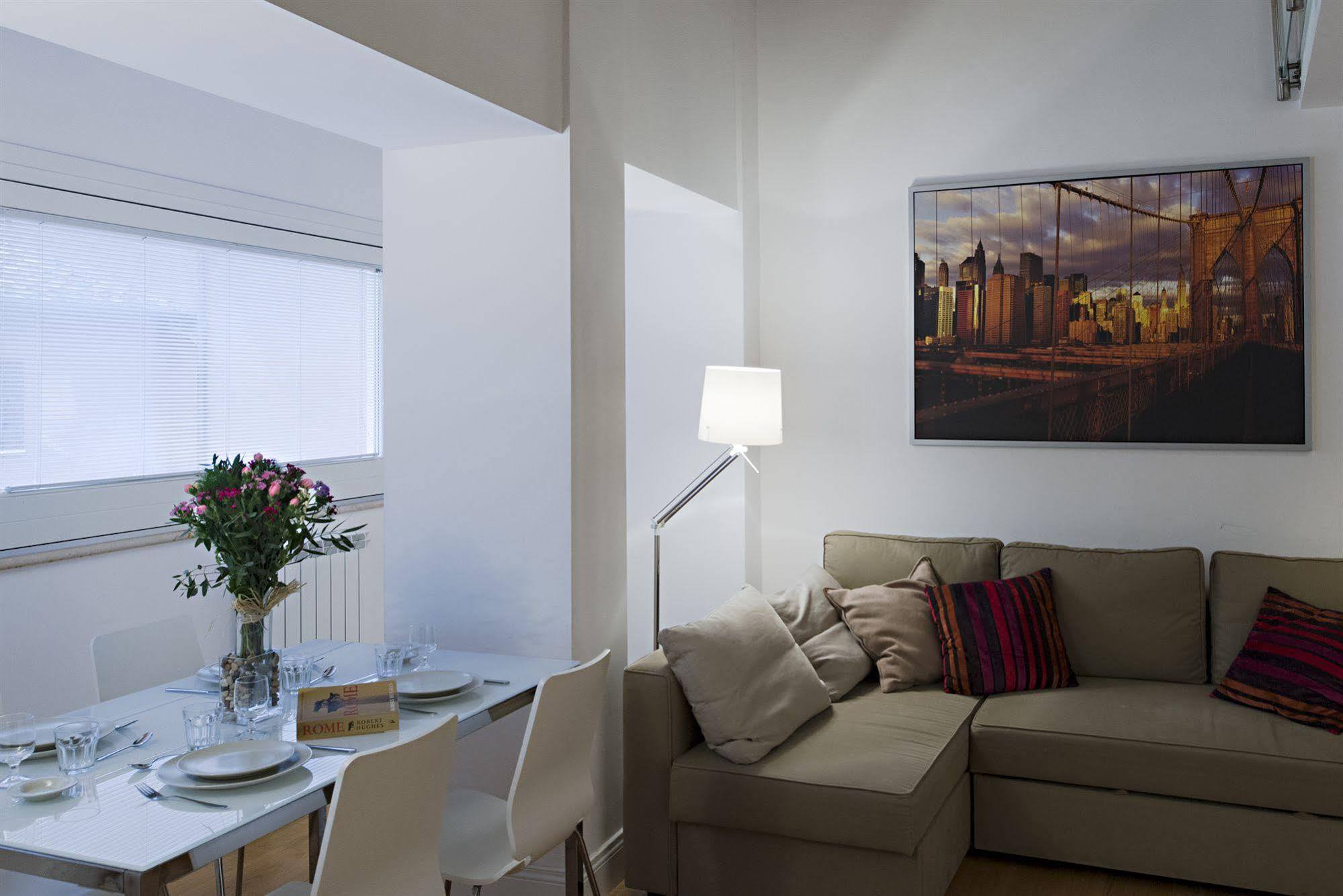 Maison Giulia By Hili Acomodação com café da manhã  2*