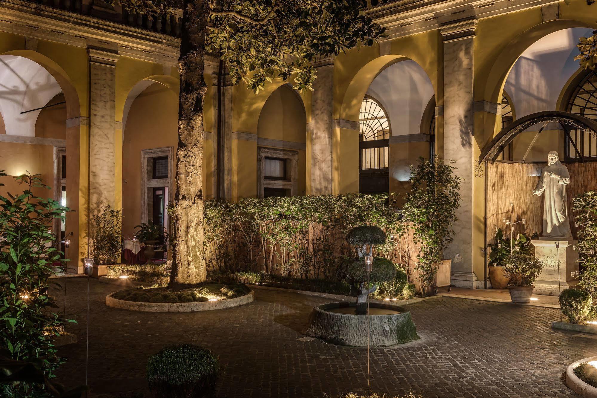 Palazzo Cardinal Cesi 4*