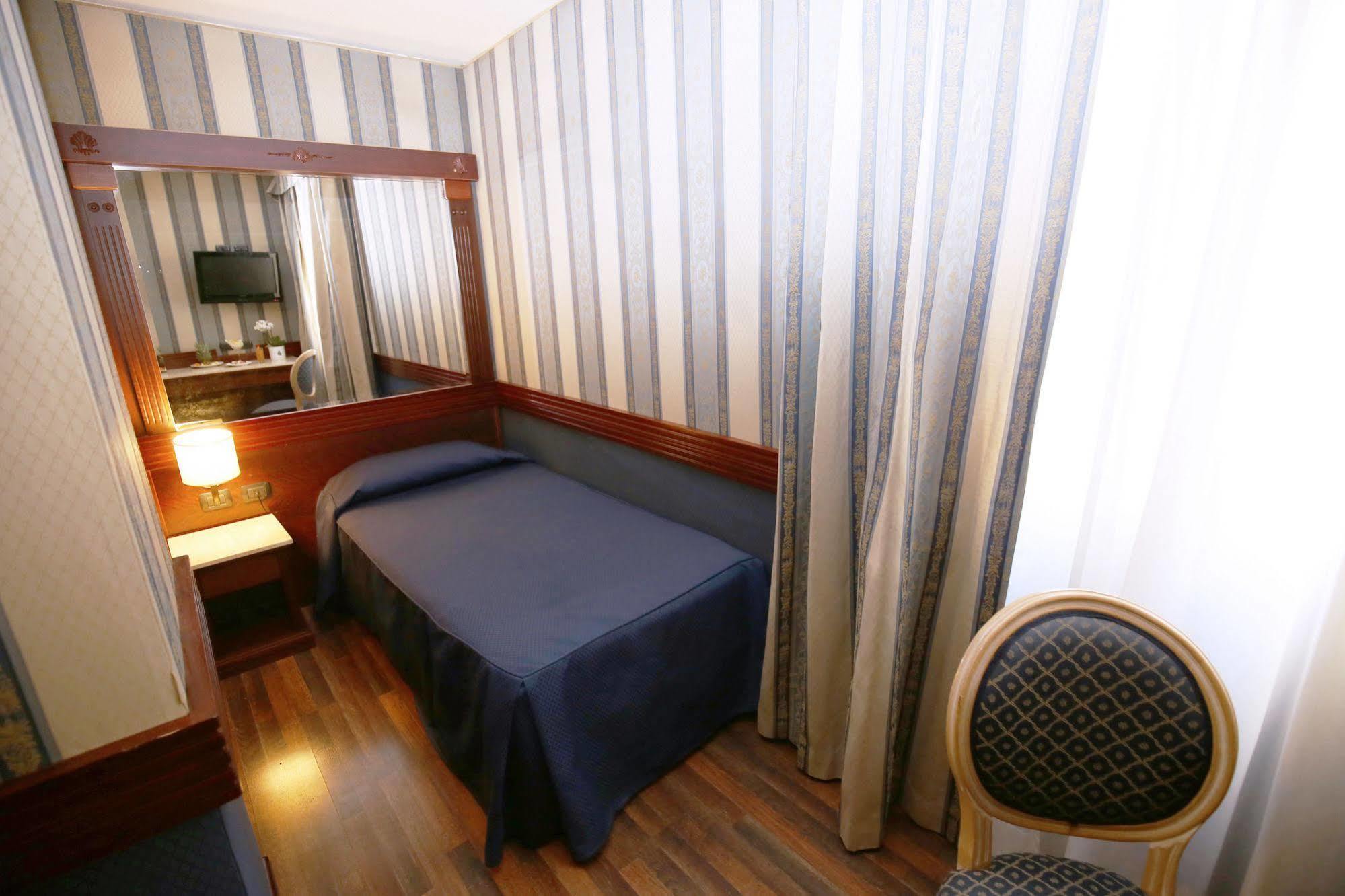 Regent 4*