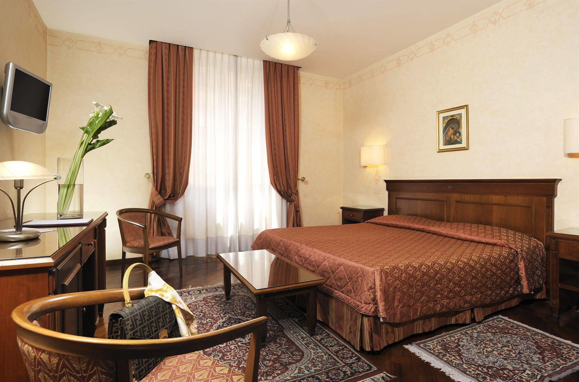Torino 4*
