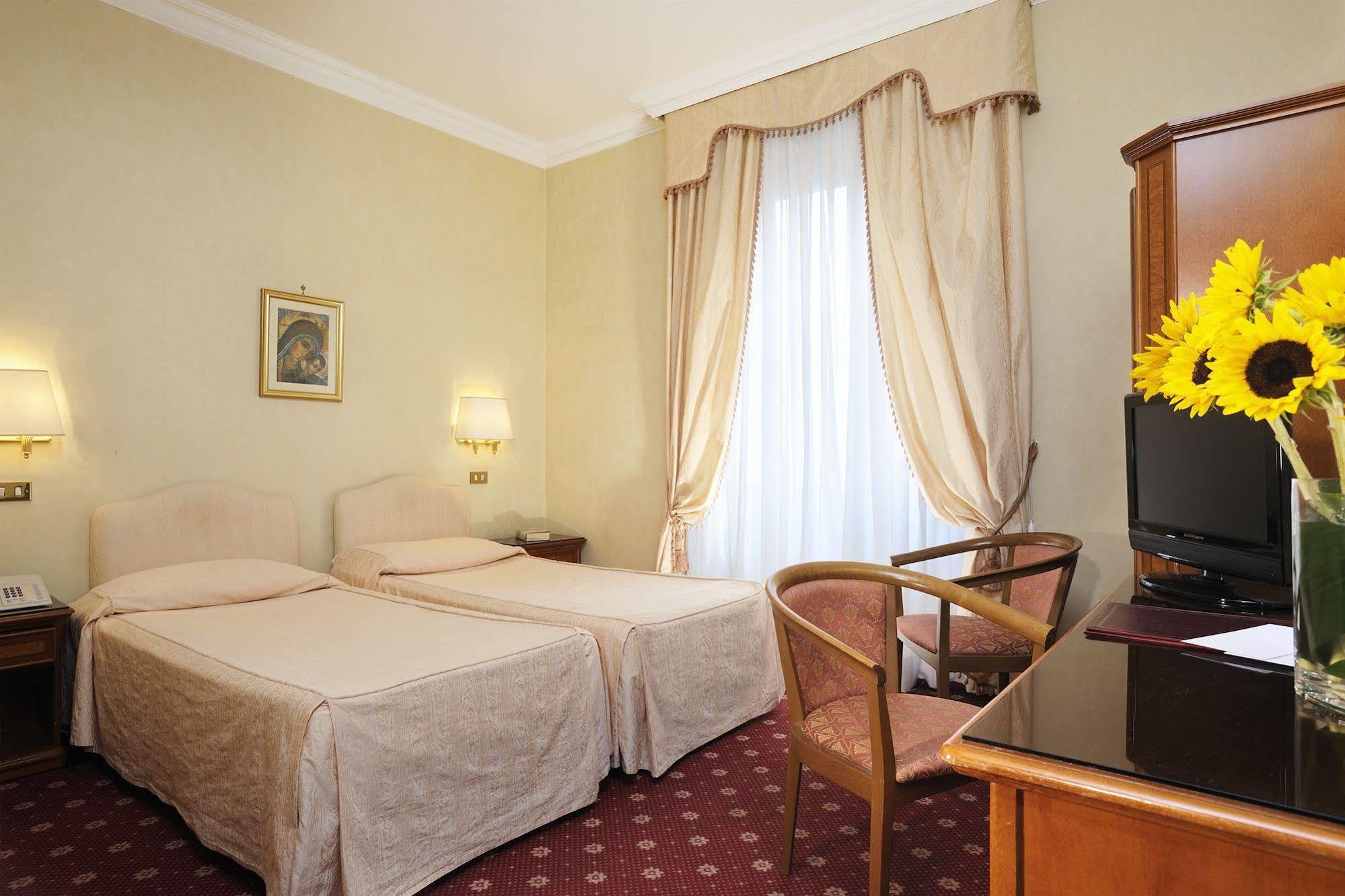 Torino 4*