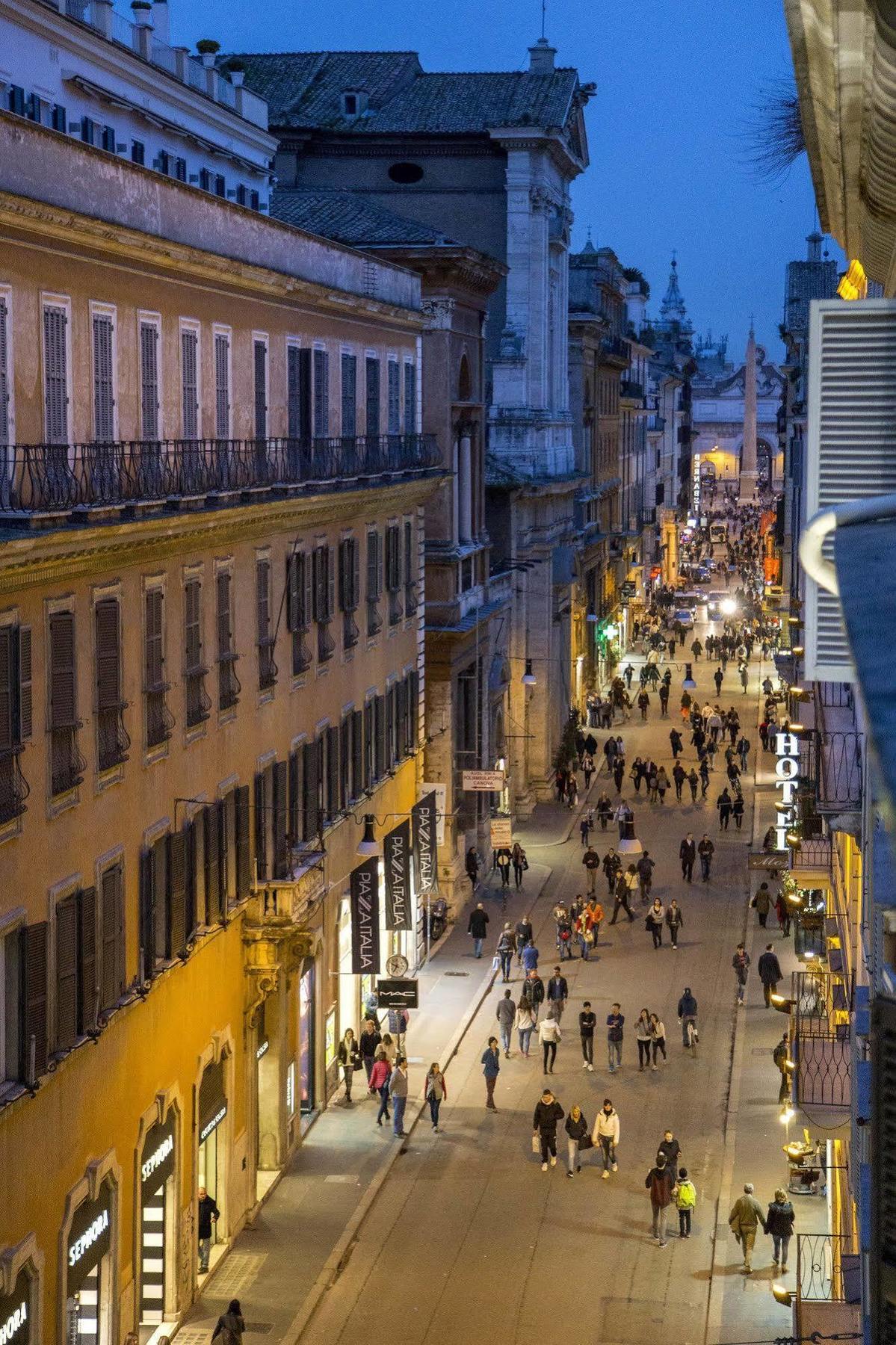 Via Del Corso