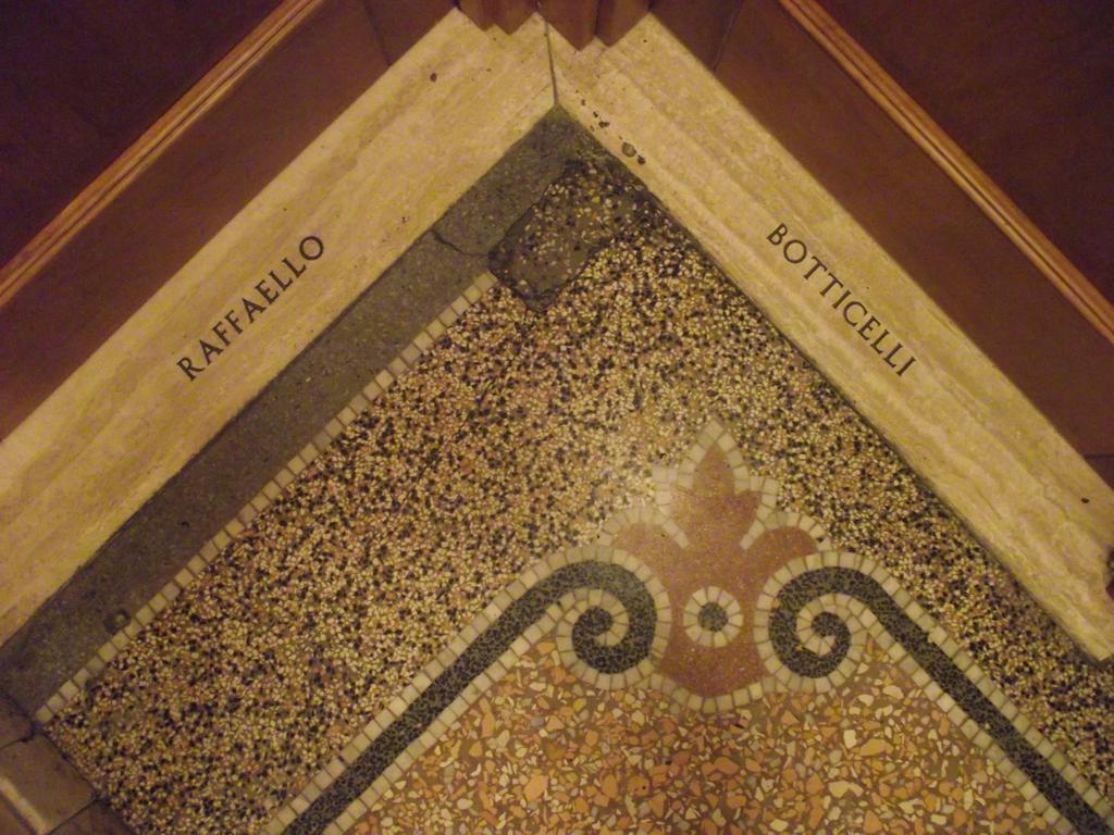 Piccolo Di Piazza Di Spagna