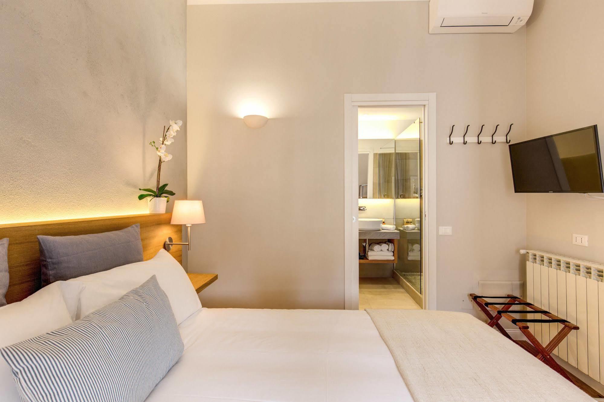 The Spanish Campo De' Fiori Bed & Breakfast Rome