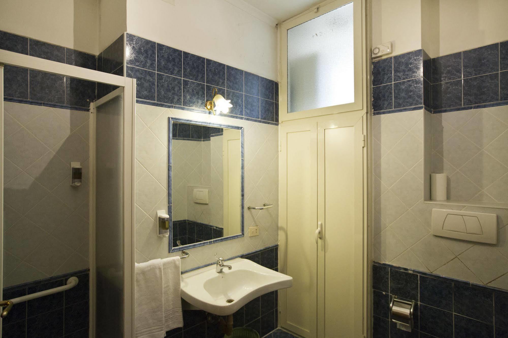 Lella Hotel Rome