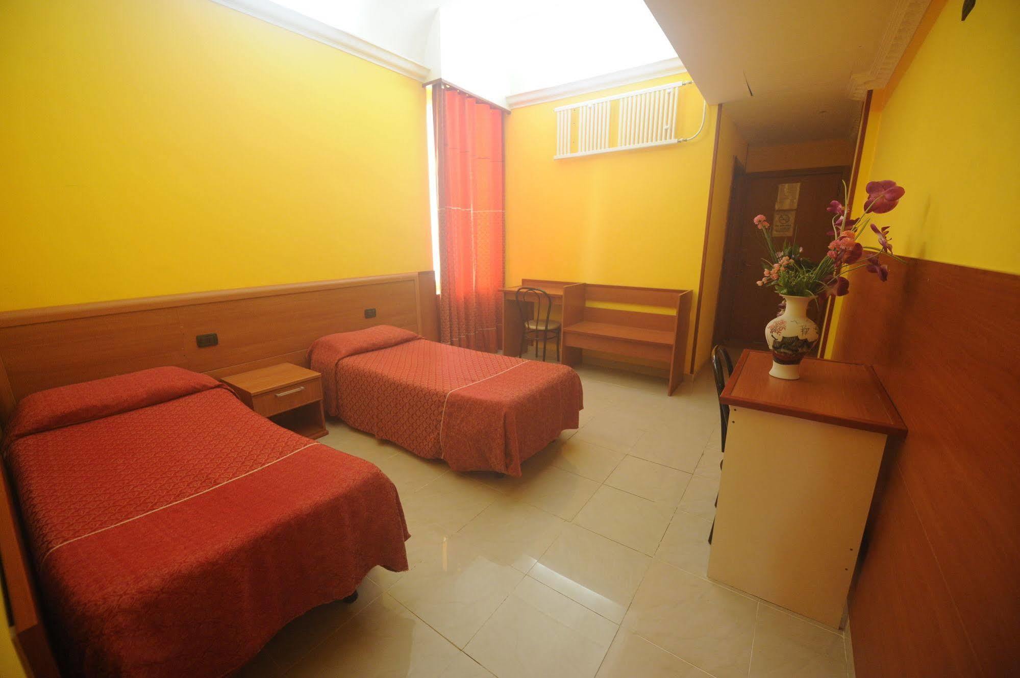 Hostel Beauty *
