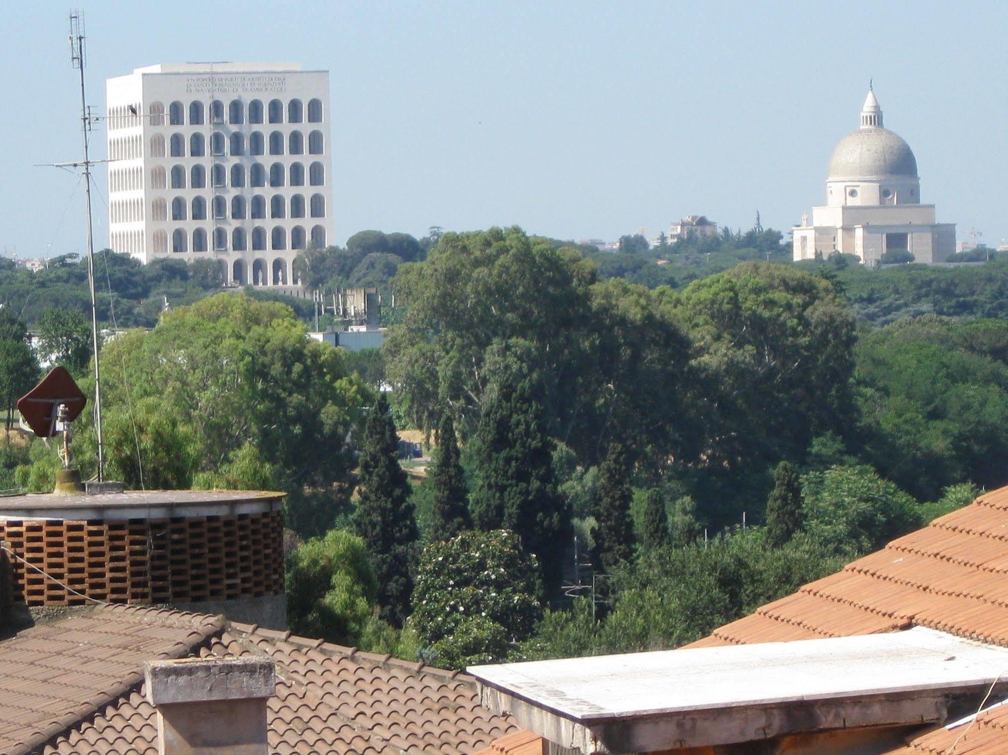 Bed & Breakfast Attico Dei Pini Rome