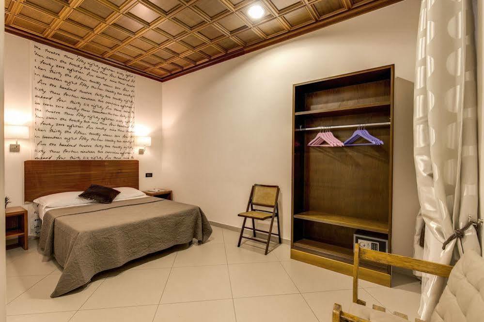 Artemis 3* Rome