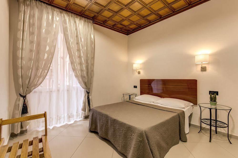 Artemis 3* Rome
