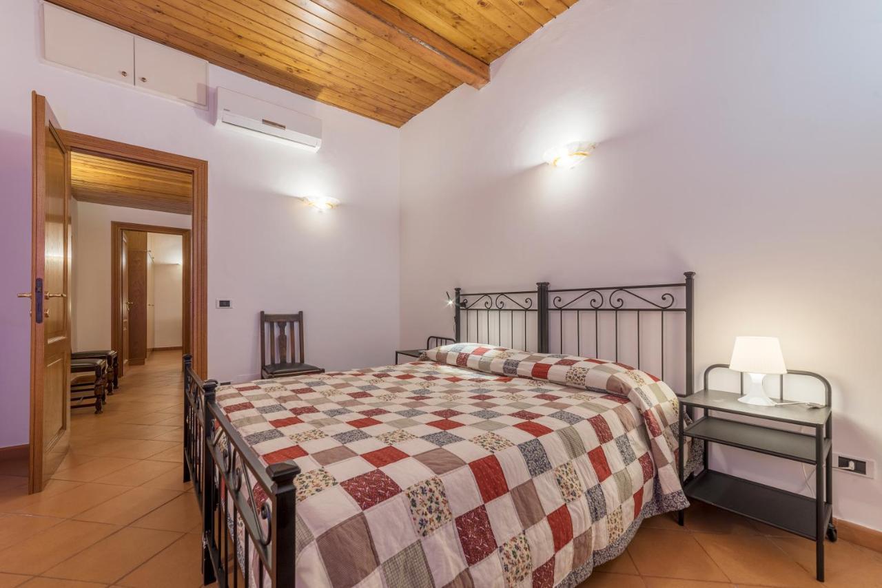 Borghese Roomy Flat Appartement Rome