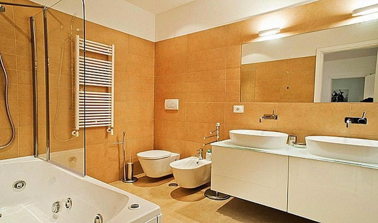 Rent In * Rome
