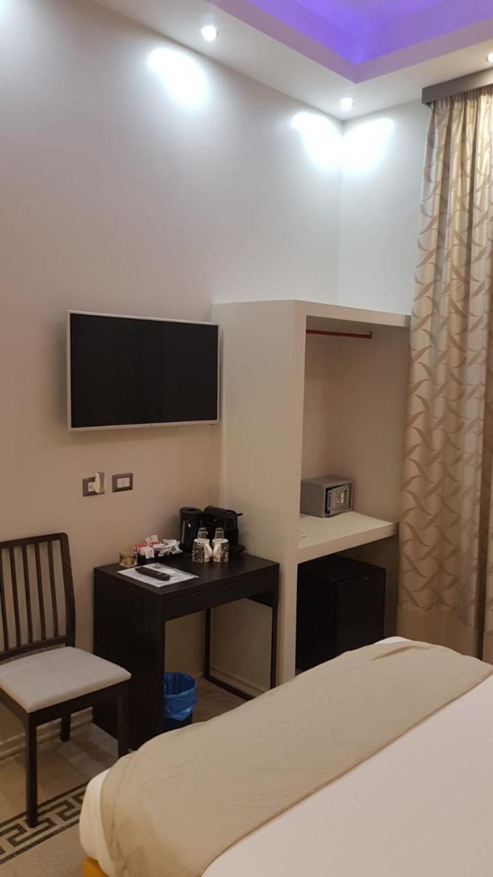 Collina Rome