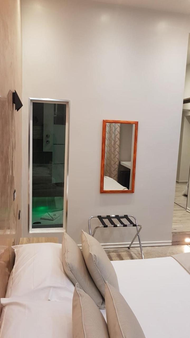 Collina 2* Rome