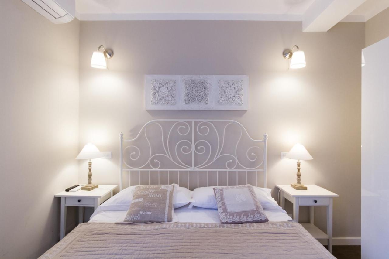 Apartment Roof Terrace Coppelle Pantheon *
