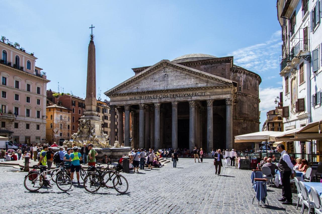 Roof Terrace Coppelle Pantheon