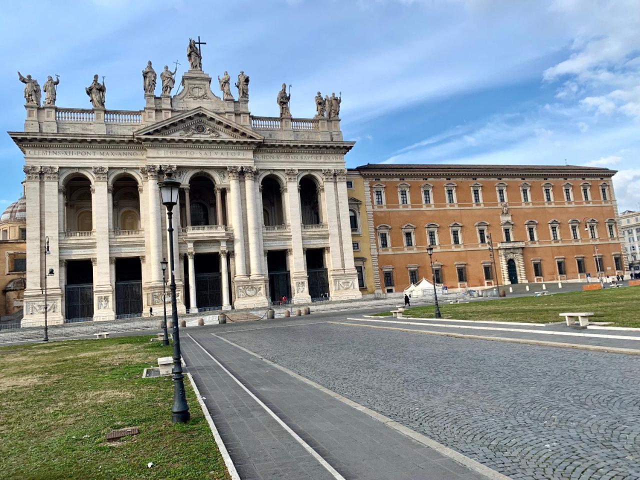 Exclusive 48 Apartment Rome