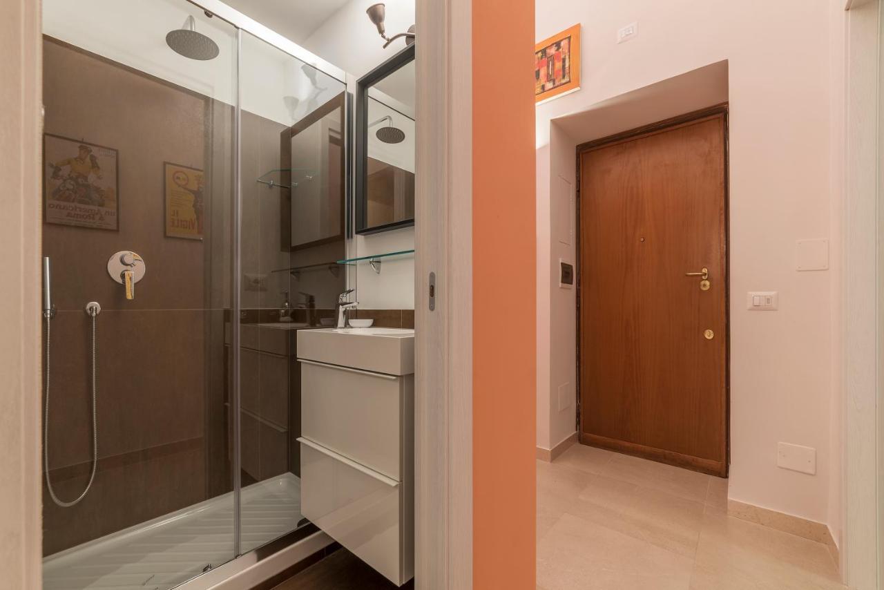 Casa Fellini - Charme Holidays Apartment Rome
