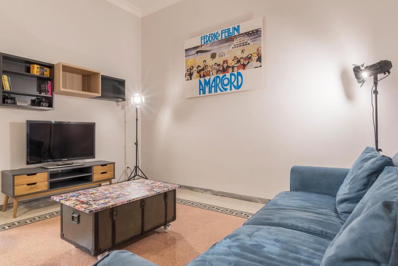 Casa Fellini - Charme Holidays Apartment Rome