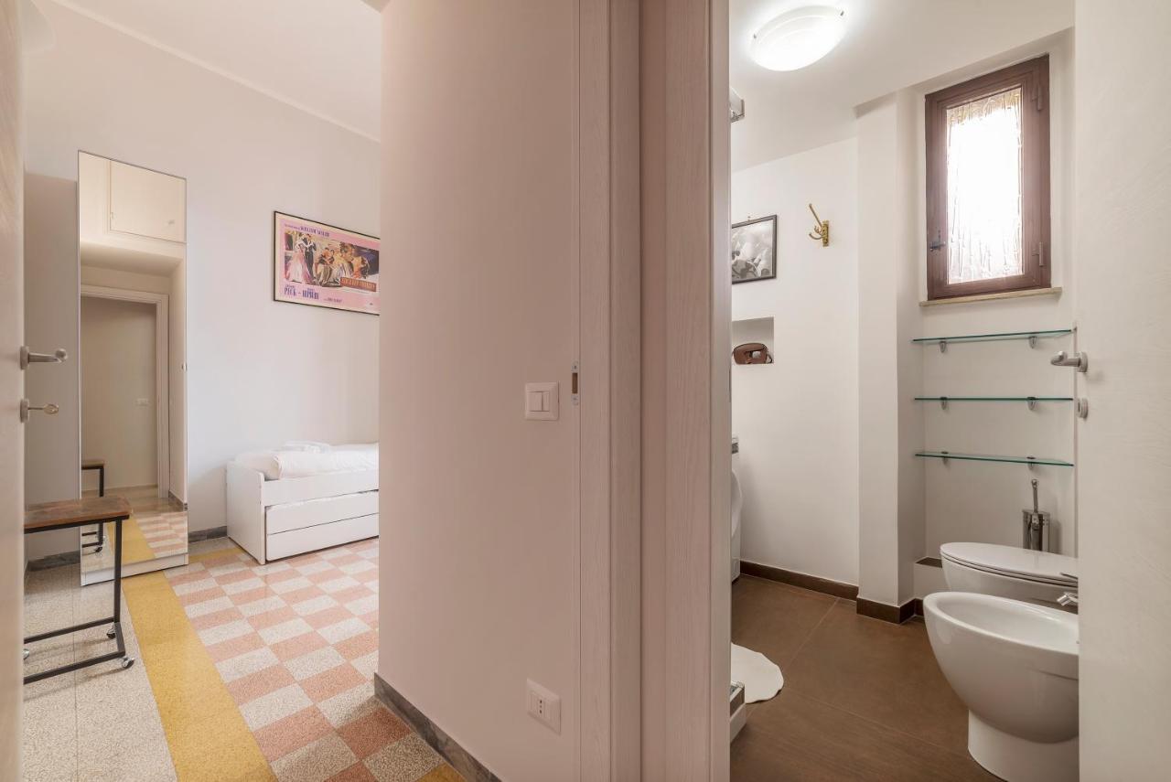 Casa Fellini - Charme Holidays Apartment Rome