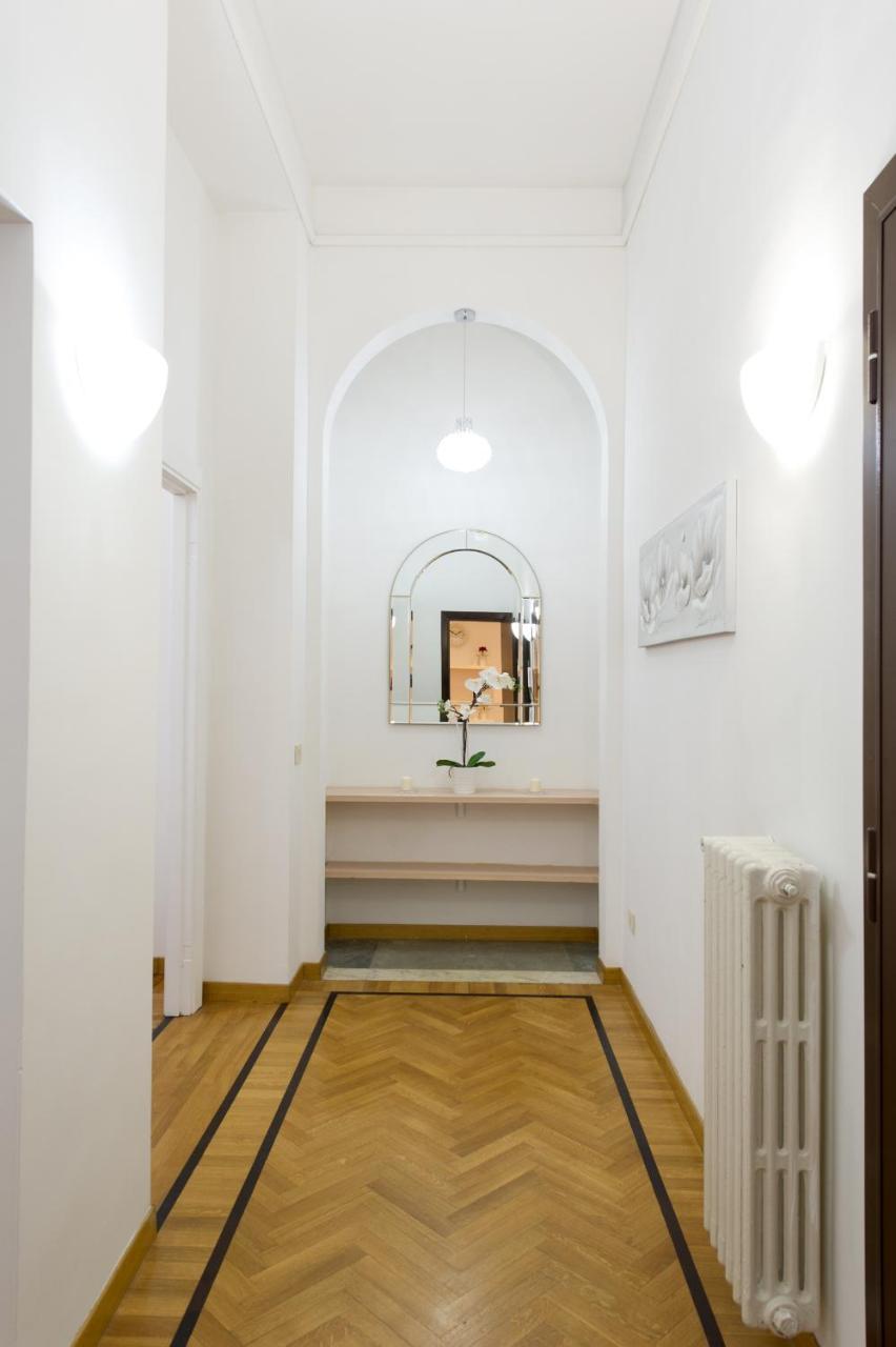 Apartment Gregory House *