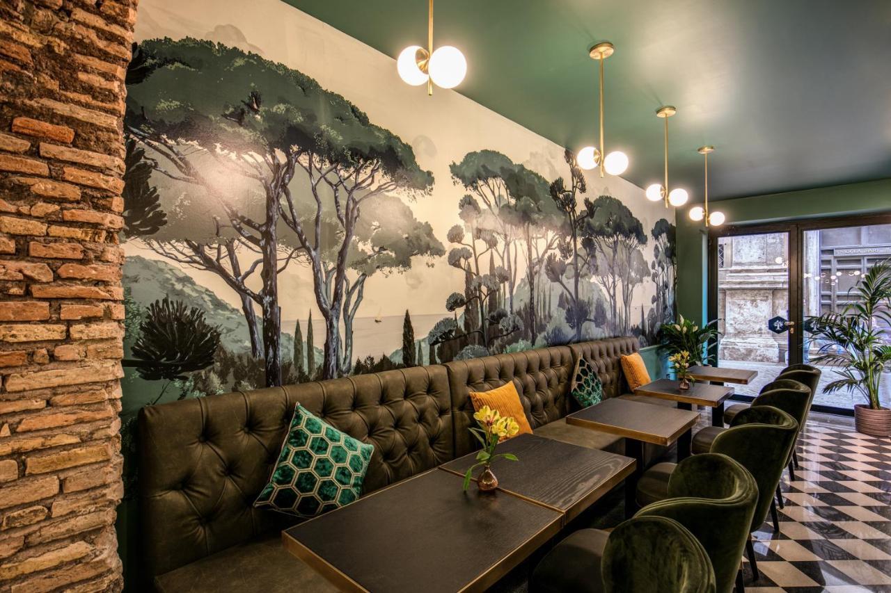 Tree Charme Parliament Boutique Hotel 3*
